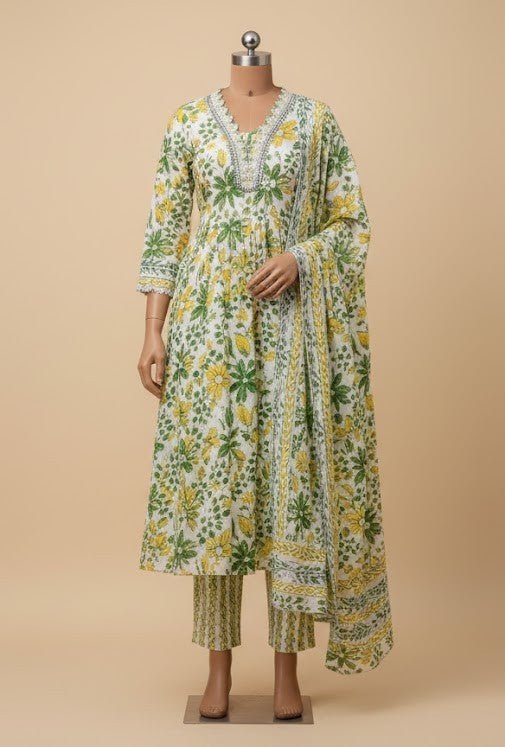 Pink Floral Printed Kurti Pant Dupatta Set for Women | Elegant Cotton Daily & Festive Ethnic Wear - Pink Floral Kurti - Breakup Clothes